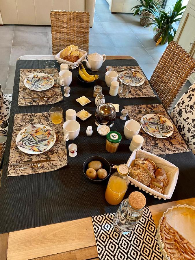 Aux 2 Girouettes Bed and Breakfast Merville  Εξωτερικό φωτογραφία