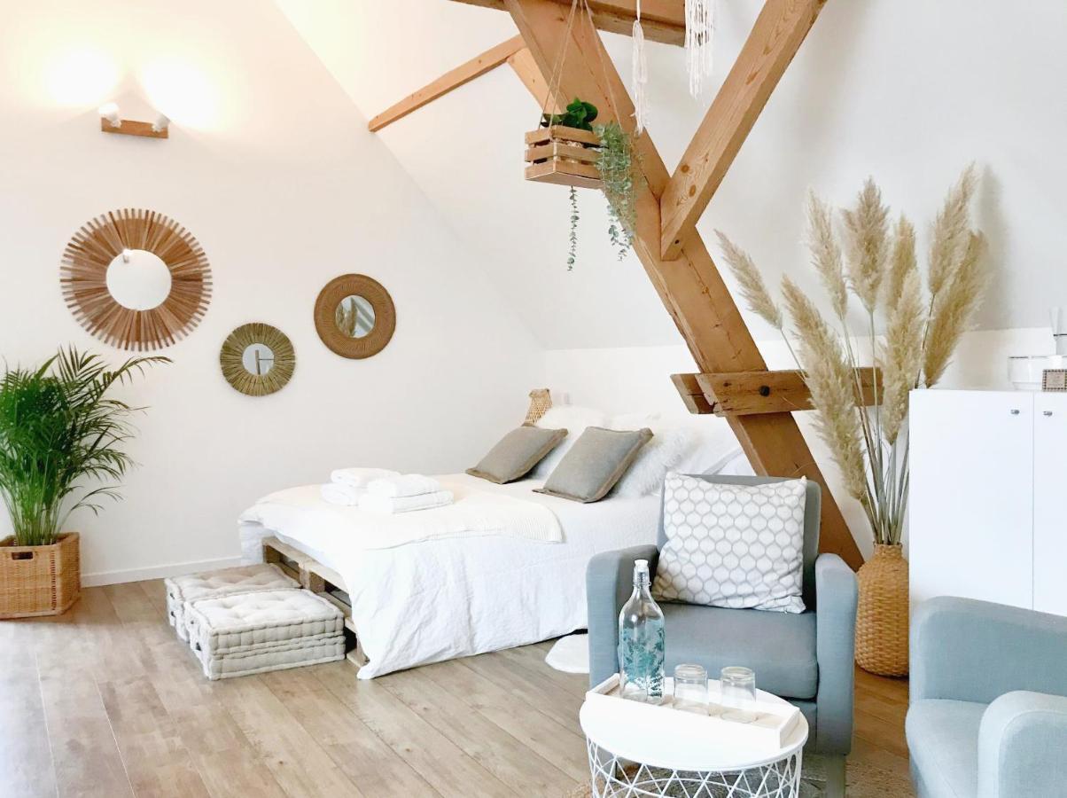 Aux 2 Girouettes Bed and Breakfast Merville  Εξωτερικό φωτογραφία